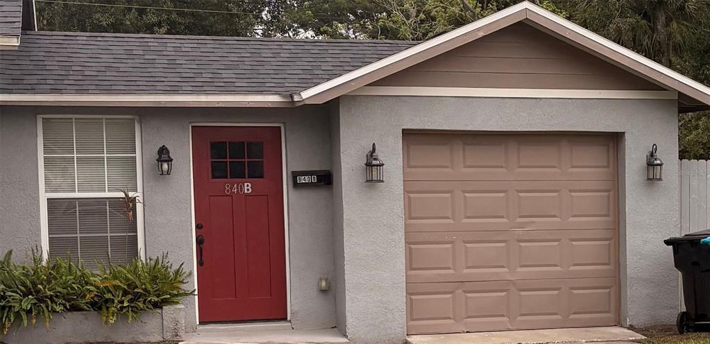 Foto principal - 840 Bethune Dr