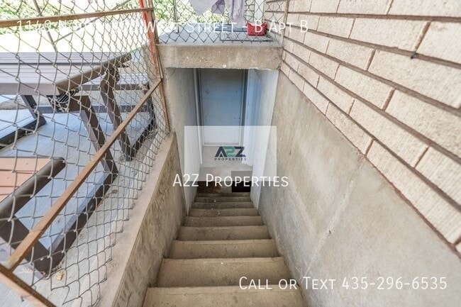 Building Photo - 1149 N 800 W St