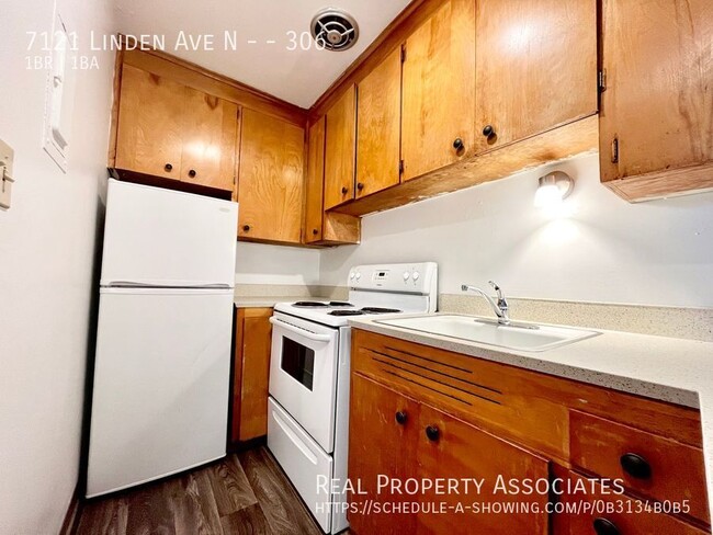 Building Photo - 7121 Linden Ave N