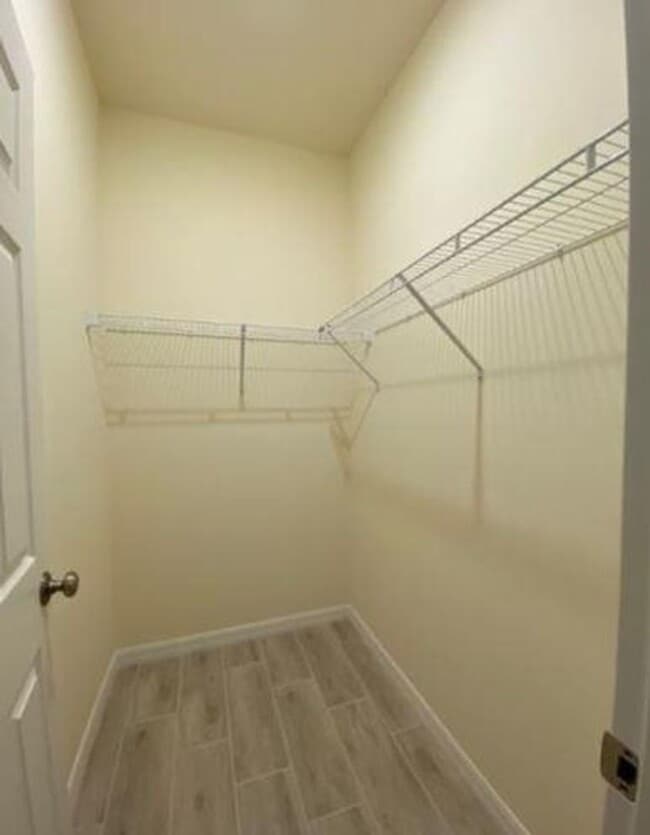 Foto del edificio - 1114 Albert Ave