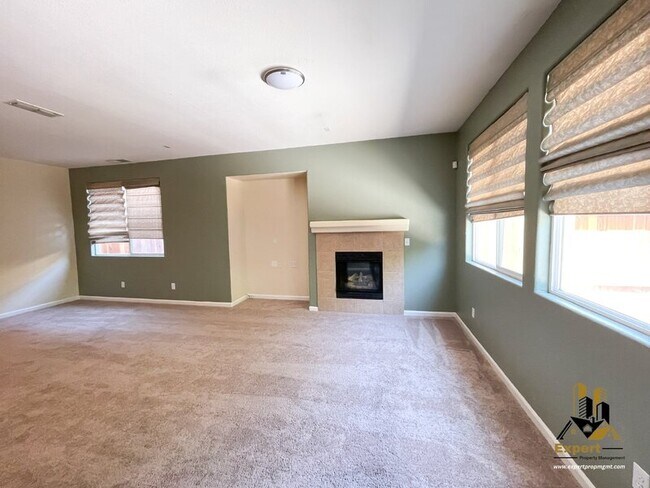 Foto del edificio - 10137 Atkins Dr