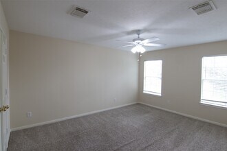 Building Photo - 16938 Watering Oaks Ln