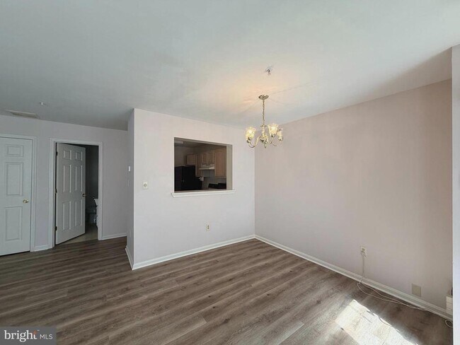Foto del edificio - 8906 Mallard Ct