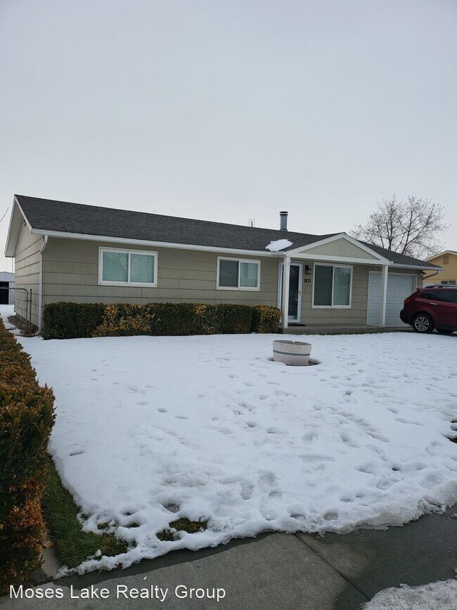 Building Photo - 3 br, 1.5 bath House - 1821 South Monroe