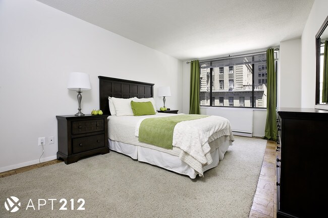 Building Photo - 330 W 56th St