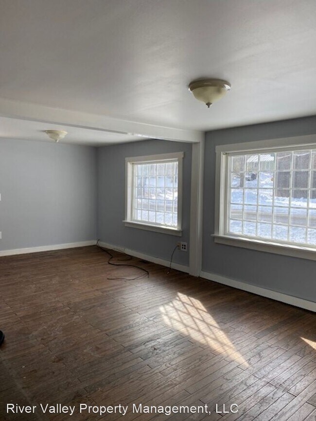 Foto del edificio - 3 br, 1 bath House - 494 County Rd