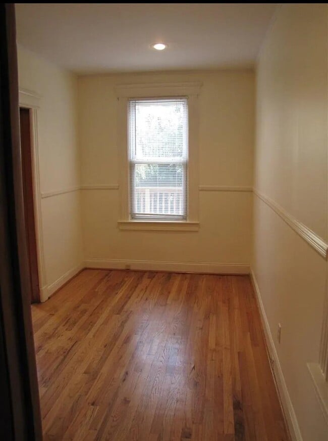 Foto del edificio - 314 Webster Ave