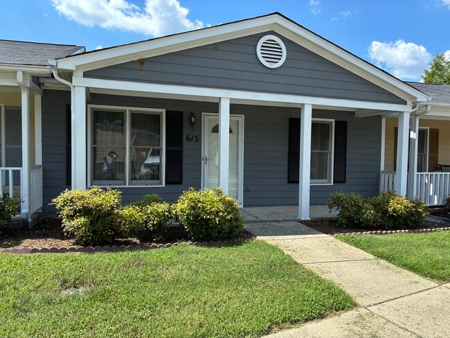 Building Photo - 615 Mystic Dr
