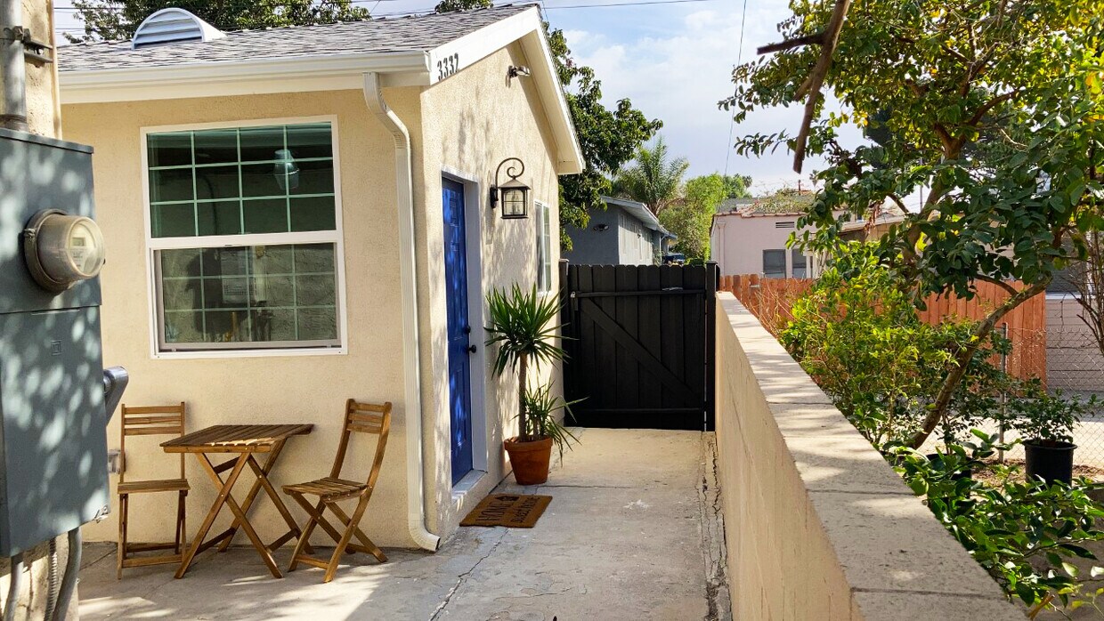 Foto principal - 3332 Thorpe Ave