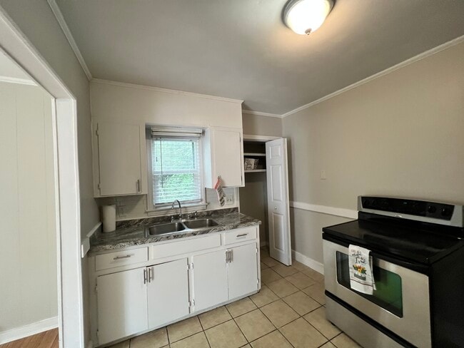 Foto del edificio - 130 Reid St