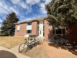 Building Photo - 1503 E Baker St