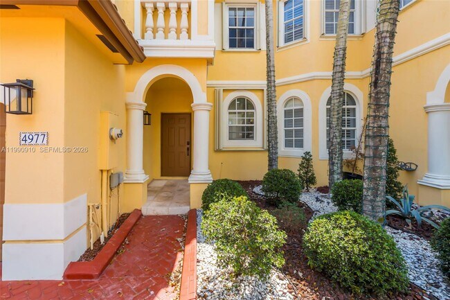Foto del edificio - 4977 SW 135th Way