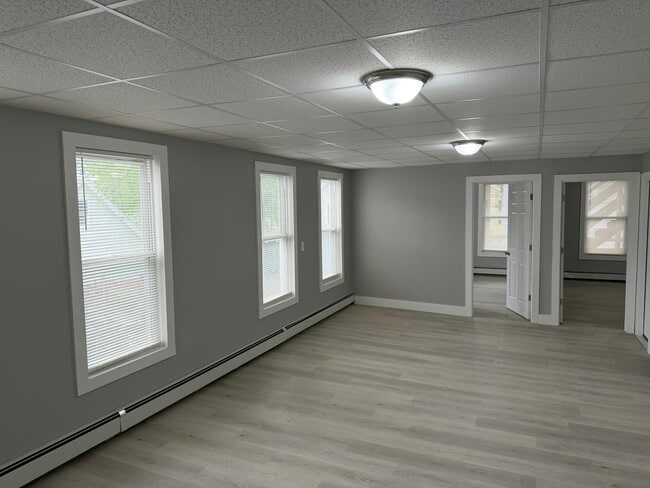 Building Photo - 135 Orange St
