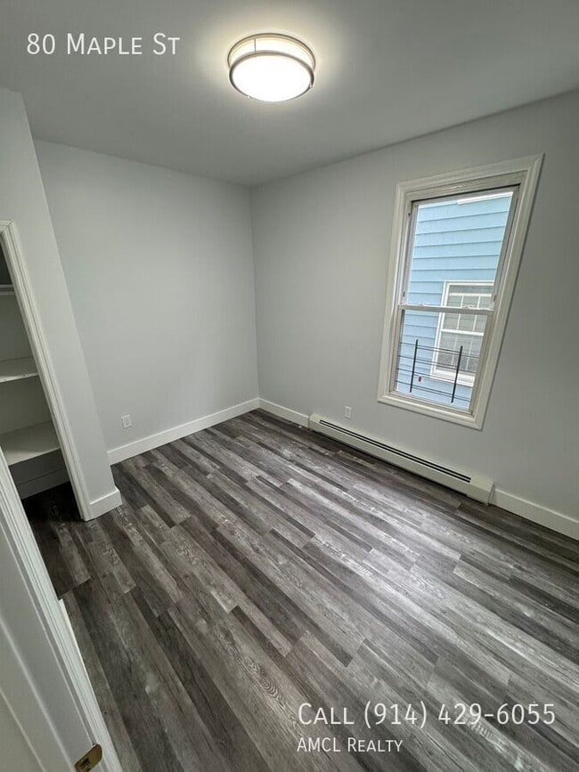 Photo - 80 Maple St Apartment