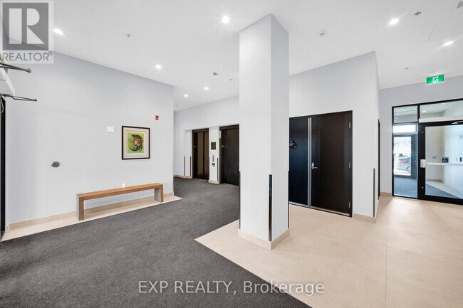 Building Photo - 1350 Hemlock Rd