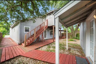 Building Photo - 7418 Oscar Dr