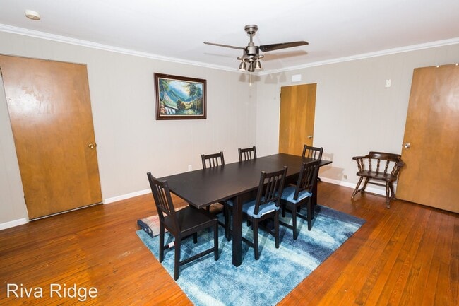 Foto del edificio - 4 br, 2 bath House - 83 Pius St