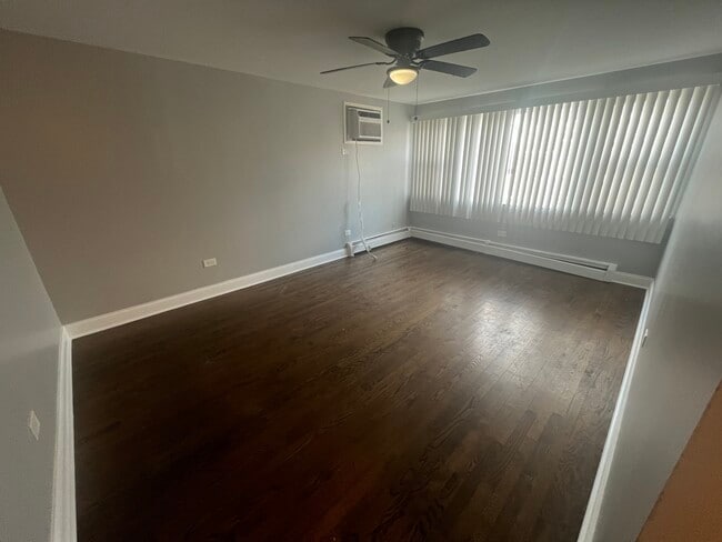 Building Photo - 6412 S Evans Ave