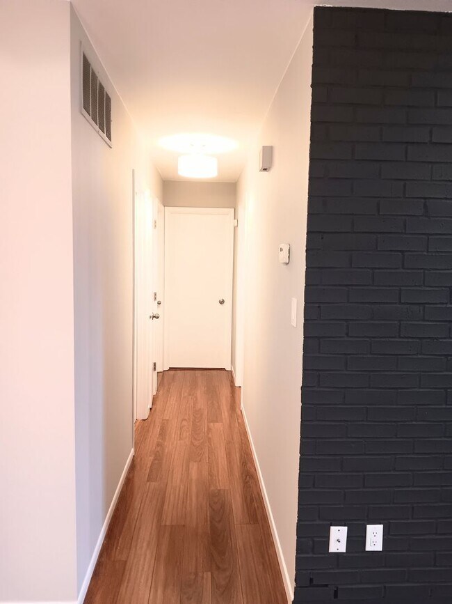 Foto del edificio - Beautiful Updated Condo in Chesterton