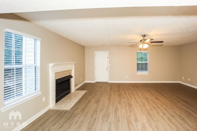 Building Photo - 7303 Williamsburg Dr