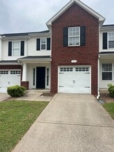 Building Photo - 4913 Laura Jeanne Blvd