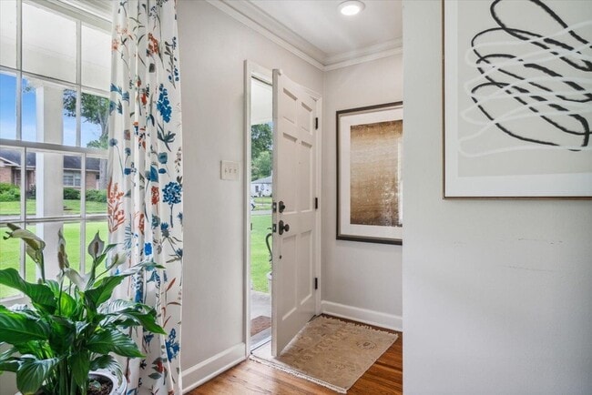 Foto del edificio - 181 Wallace Rd