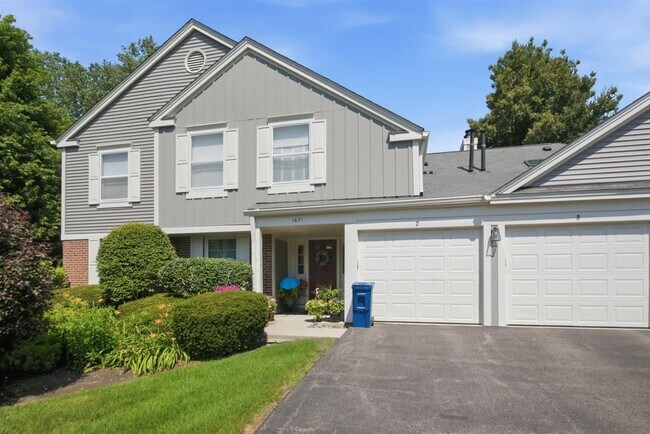 Building Photo - 1671 Grosvenor Cir