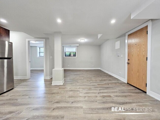 Foto del edificio - 2 bedroom in EVANSTON IL 60202