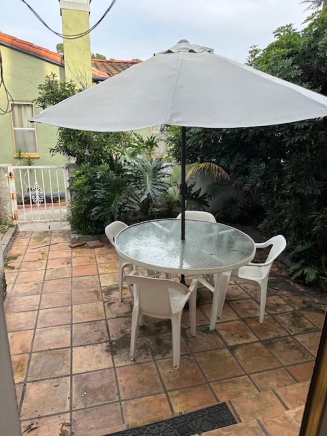 Foto del edificio - 1373 Hilda Ave
