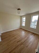 Building Photo - 171 27th St
