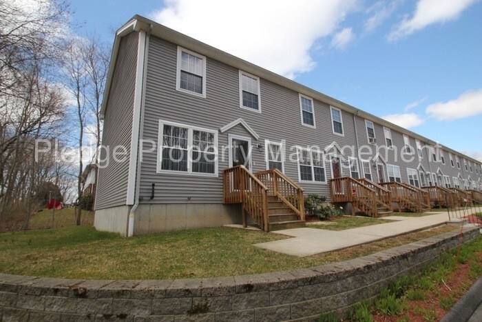 Foto principal - 10 Cathcart Dr