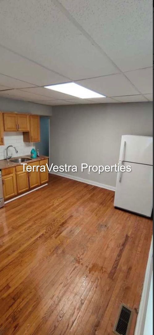 Foto del edificio - 411 Market St