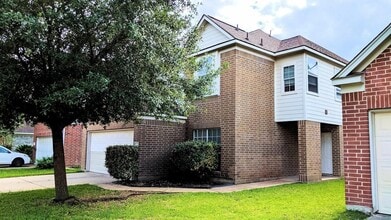 Building Photo - 15423 Fir Woods Ln