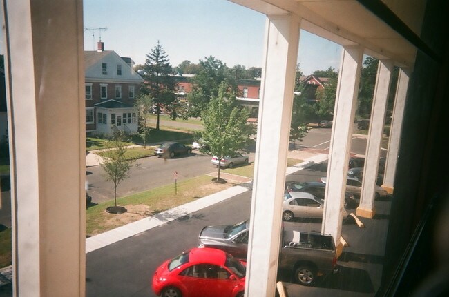 Great Neighborhood - 110 4th Ave