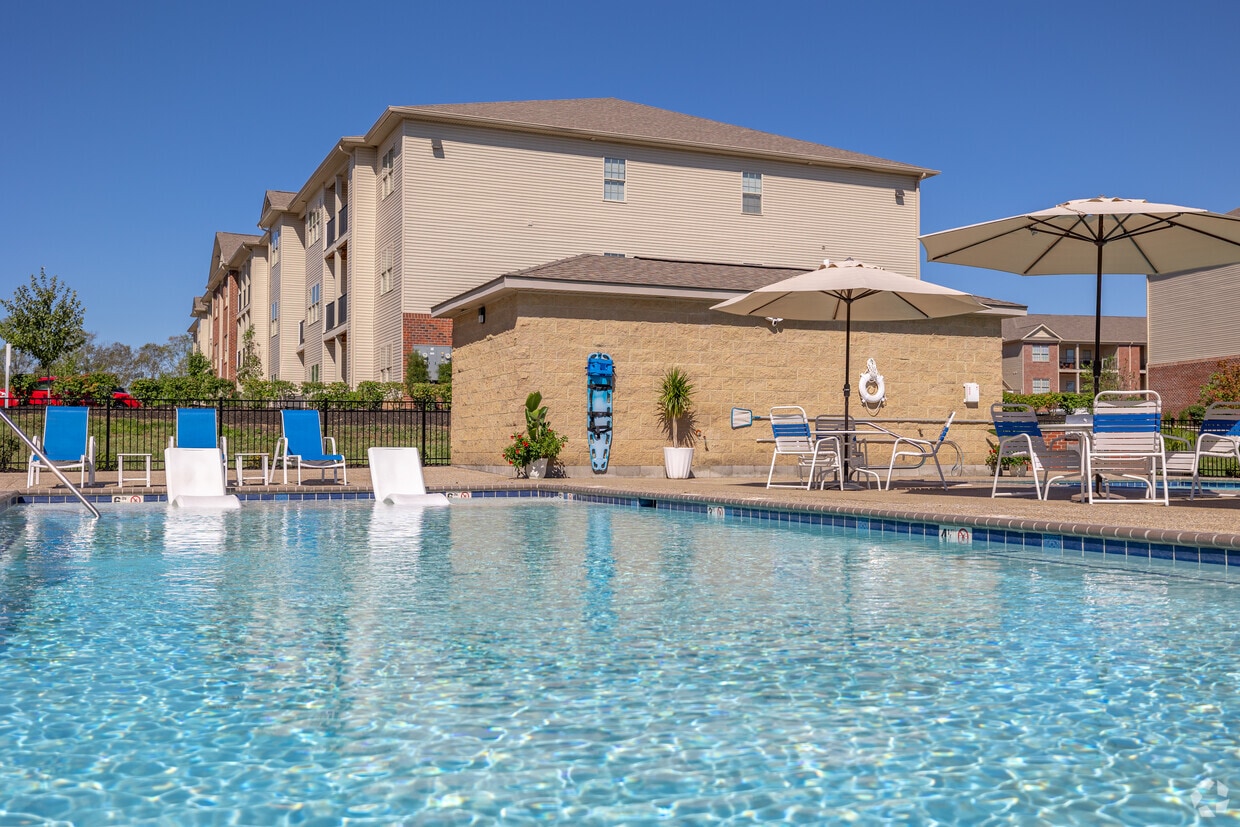 Primary Photo - Parkside Heights Apartments