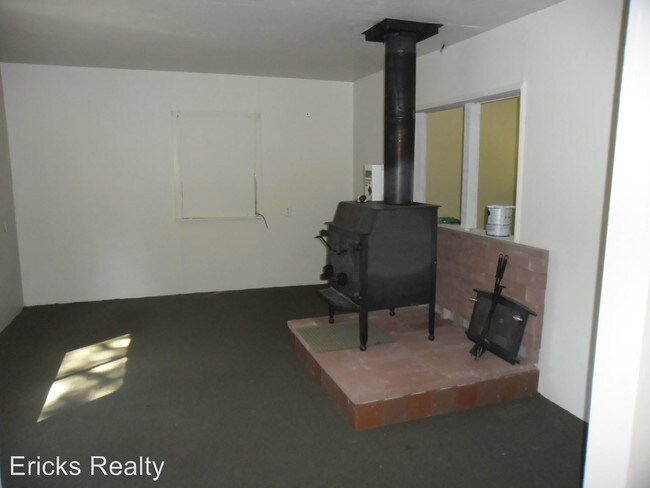 Foto del edificio - 42925 N Division Rd