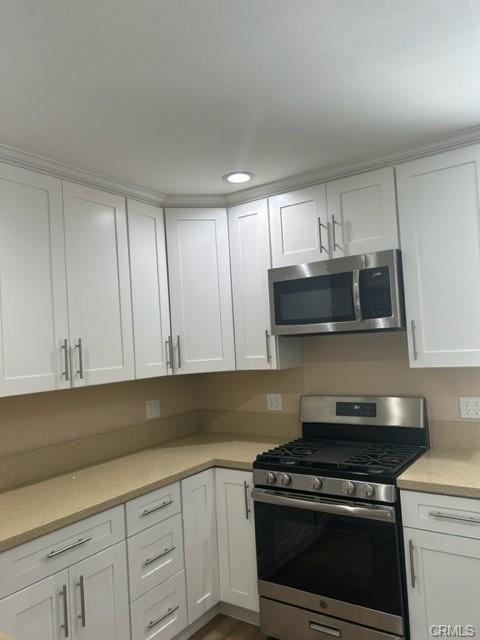 Foto del edificio - 17257 Welby Way