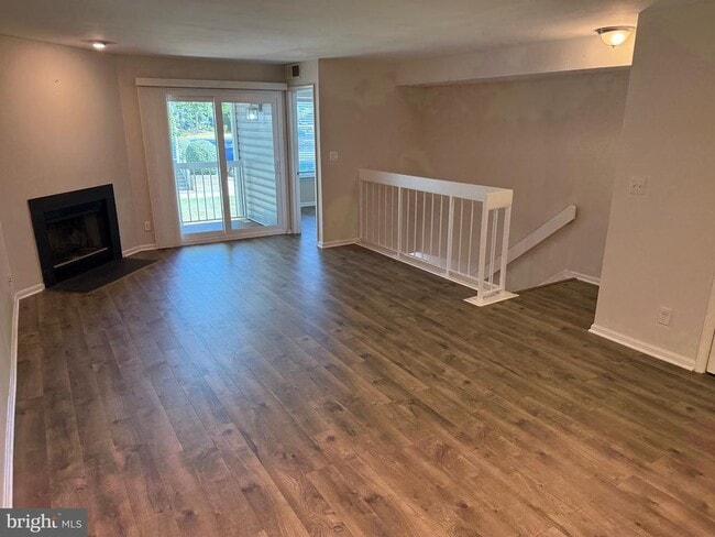 Building Photo - 13513 Orchard Dr