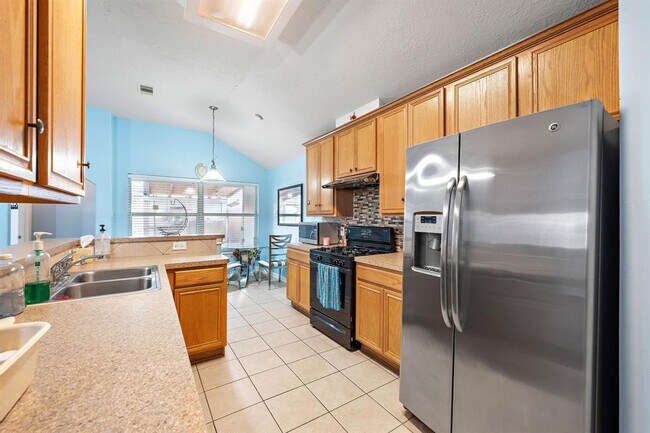 Building Photo - 13211 Boxwood Terrace Dr