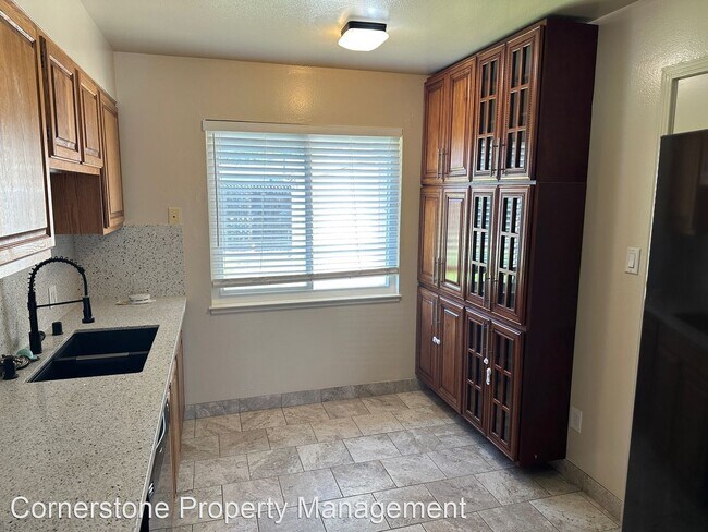 Foto del edificio - 3 br, 1 bath House - 1903 Potrero Dr