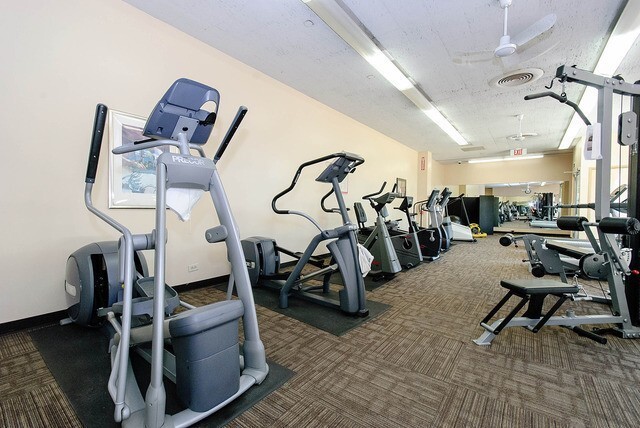 Photo - Nice 1 bedroom Condo in Gold Coast/Old Town