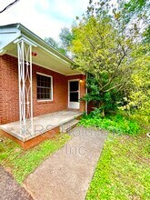 Building Photo - 2311 Wayne Ave