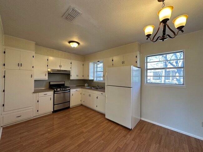 Foto del edificio - 404 West St