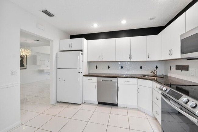 Photo - 5153 Floria Dr House