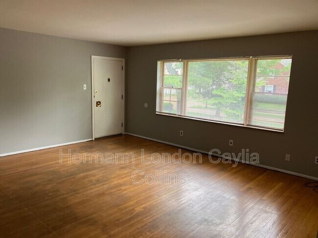 Foto del edificio - 3900 Roland Blvd