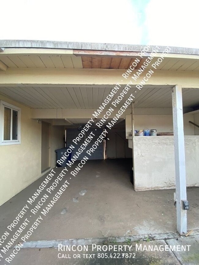 Building Photo - 112 E Garden Green