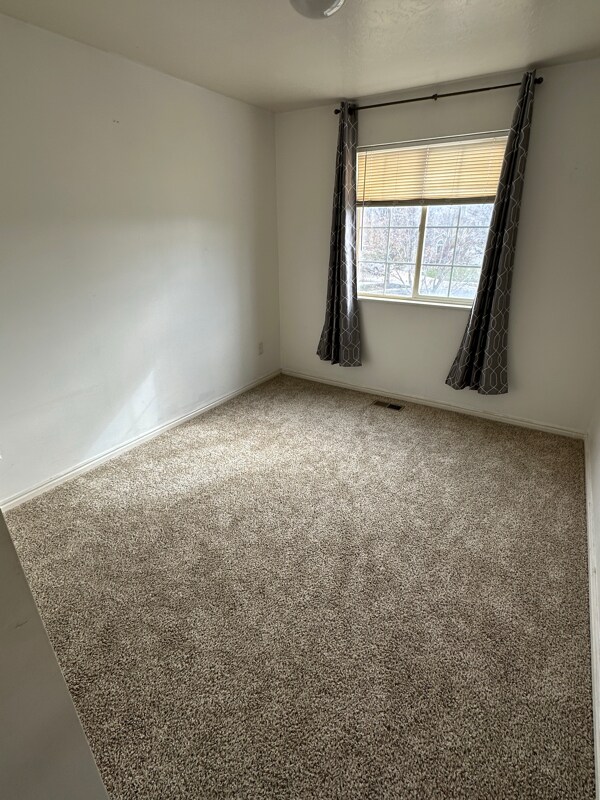 Foto del edificio - 12086 S 735 W