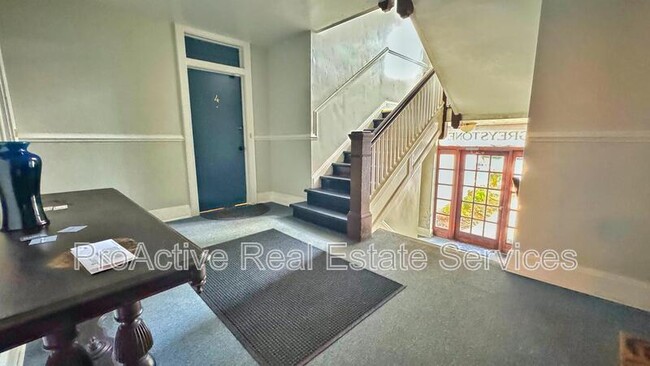 Building Photo - 1240 Westover Ave