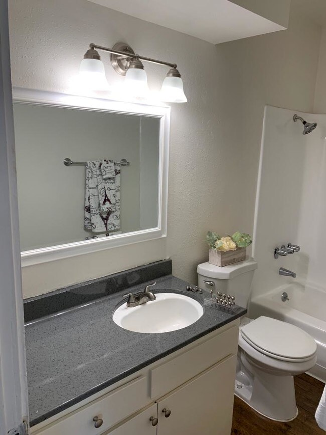 Kingsbury Apartments Apartments Granada Hills, CA