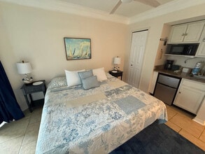 Building Photo - 120 Ocean Hibiscus Dr